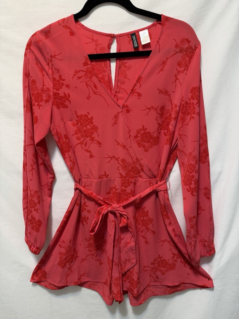 Divided Long Sleeve V-Neck Romper Red Coral Tolie Floral Print Sz 8 Belted Zip